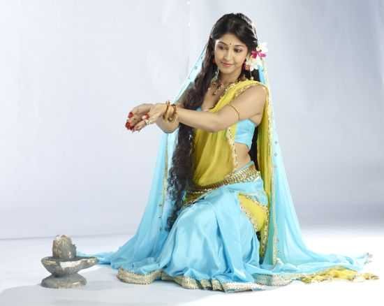 1st Roleplayer of Sonarikaa Bhadoria [@BSonarika] a.k.a Parvati in Mahadev [3 December 1992] #PoojaSonarika w/ @PoojaSharmRP