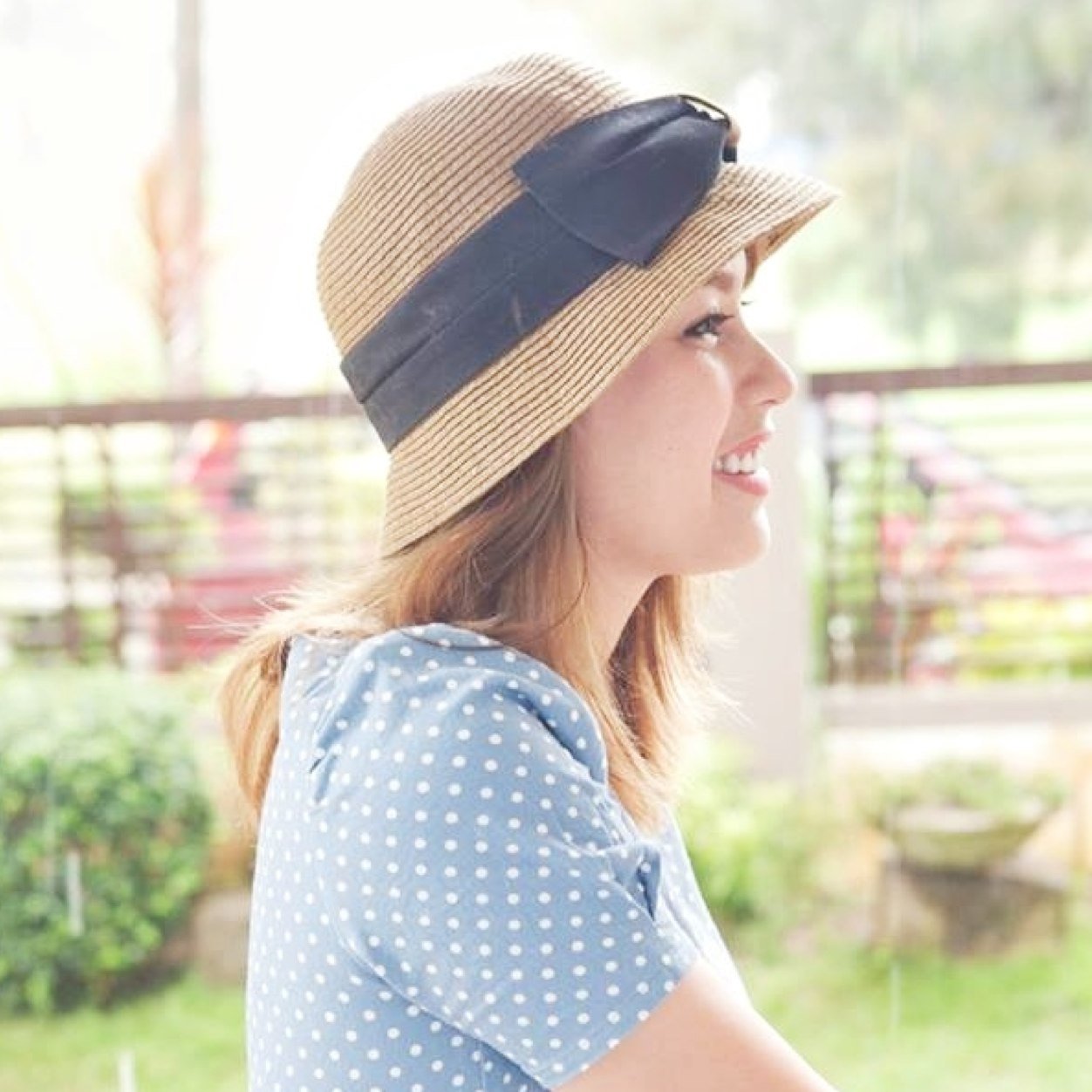 100% Virgo. Forever Kate Spade girl! Cat lover. Frustrated chef. A hat person. Zoo keeper