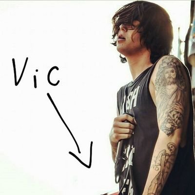 I dont know man, i just really like Bands and Youtubers. (Yes my name is August! Its weird and dumb im sorry!)