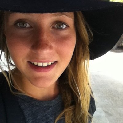 Lohlalala's profile picture. Honfleuraise, O2 Dentaire Rennes