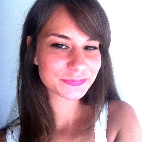 Juste pour le lol 
Créatrice du podcast Et on recommence ! sur les remakes de films et séries