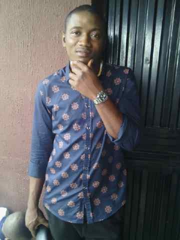 Jst an easy goin person,lov makin friends wit lovly ppl.hate liers nd non sincerity beign.