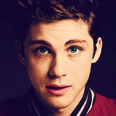 JakubMendik's profile picture. 16 skatebordingDancingArctic Monkeys Singing,Iggy Azalea