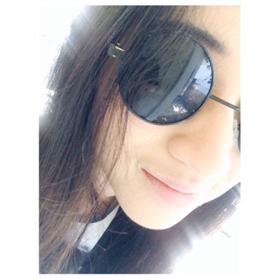 Instagram : @elvinahardiyanti | Line : ElvinaHardi