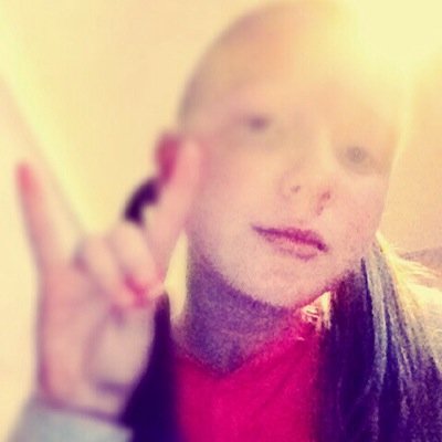Love to play netball 
Love my family and friends