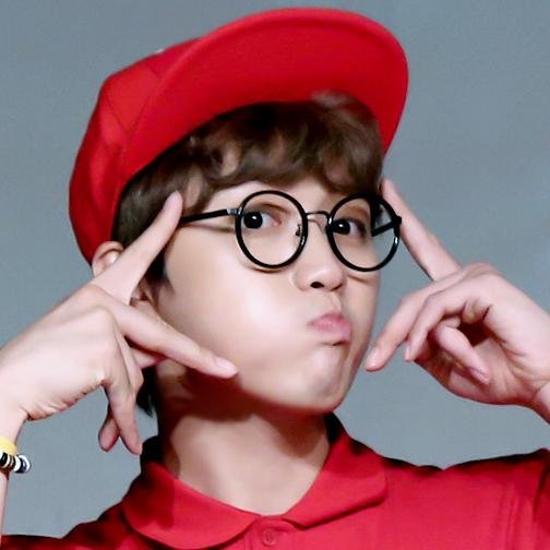 SooJungHee's profile picture. 