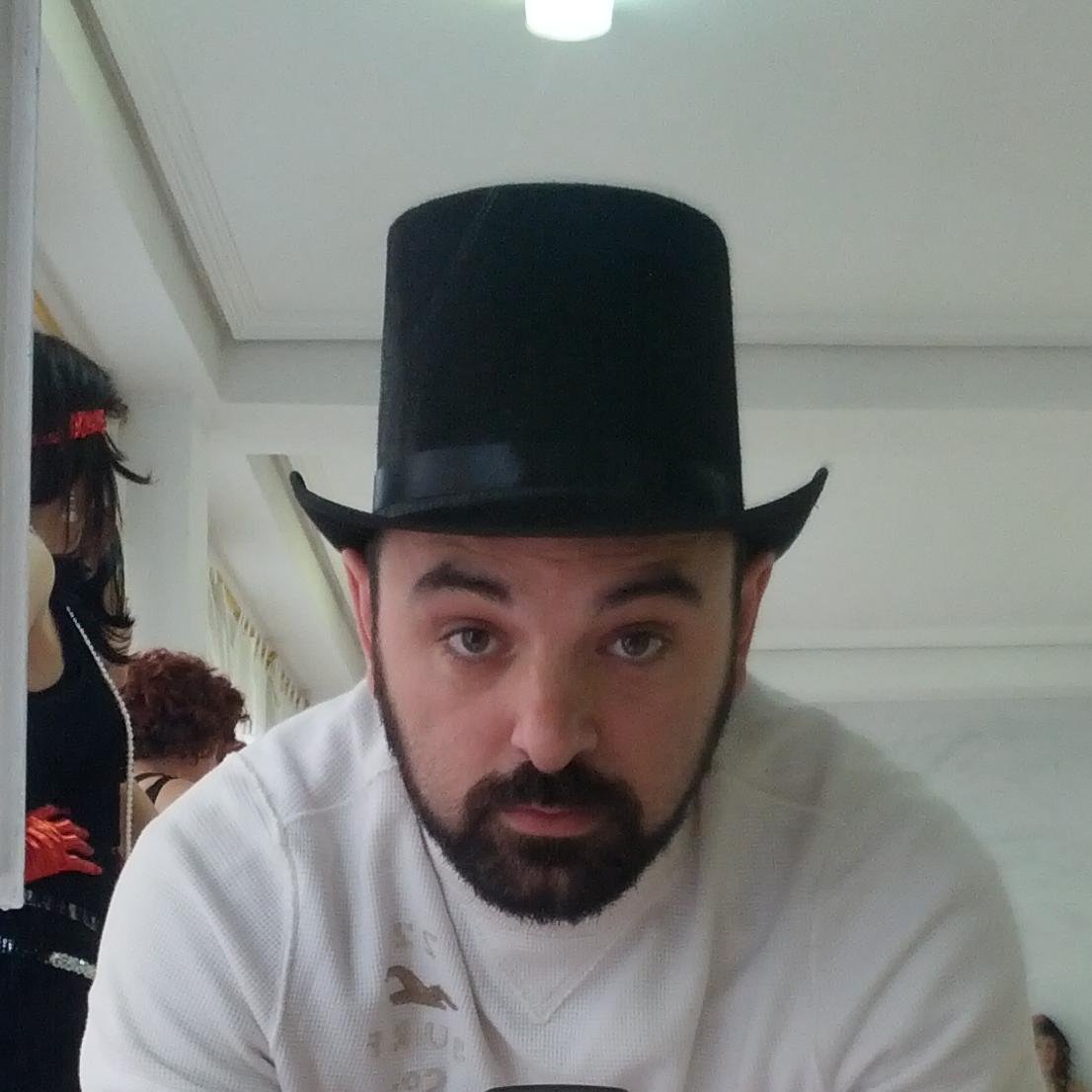 Tiburprofeno 500. The one and only Ninja Clown.  Haciendo de la publicidad un mejor lugar para vivir.