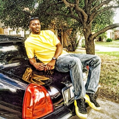 TShow14_CT's profile picture. Insta: tshow14_ct