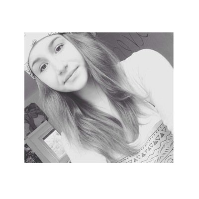 saw 5SOS and 1D on the 4th of July | Liam waved at me | i had a 3 second eye contact with harry styles