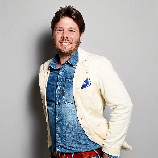 RogierBerlips's profile picture. Oprichter Buro Sambal • Goodiebag Producer • Creative Consultant  • Winnaar BNN's Topmanager Gezocht • Brandactivator  • Levensgenieter • Vader van lieve Lente