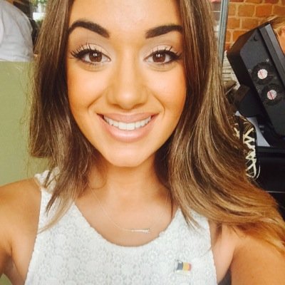 charlinealexa's profile picture. Queen's University alumni, post graduate student at Humber College, MUA, fashion junkie