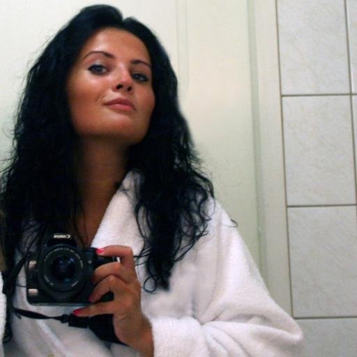 Infuriatingly humble reader. I love to travel around the world. Welcome!