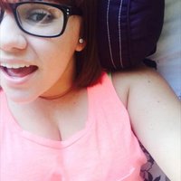 Chantelle (@chantelle_bende) Twitter profile photo