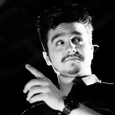 Fui ouvir meteoro e olha só no que deu ❤️ fã do panda vesgo !