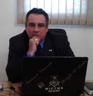 Capitão Exercito / Empresario