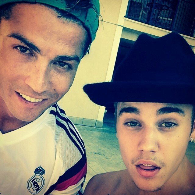 ♥♥♥♥ BELIEBER♡♡♡♡`