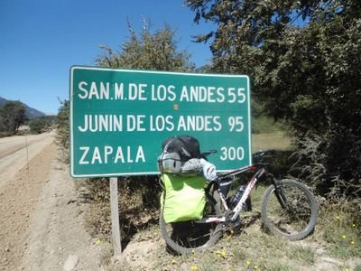 GabyD10s's profile picture. .