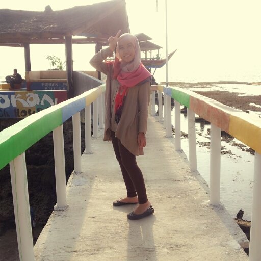 Arni yuniar