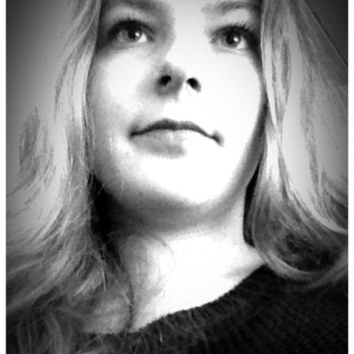 myname_janine's profile picture. 