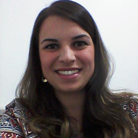 anacalazans's profile picture. paranaense, gremista, doutoranda em Linguística Aplicada.