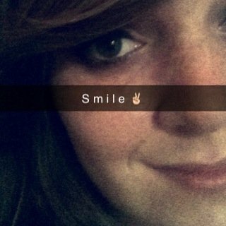 CarlaPMTSH's profile picture. Ne laisse pas ton passer te voler ton présent.