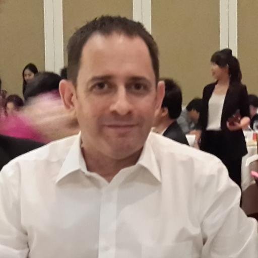 English guy in Cambodia for 12 years - ex Trot, now on the libertarian right. Program coordinator at a tertiary college &  MSc student at Roehampton University.