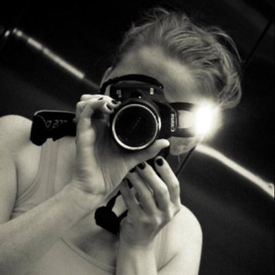 AnaSoosaniPhoto's profile picture. I pick up my camera when I recognize a memory that has yet to be made. No worries. A moment is about to be captured in time. Photographic magic made.