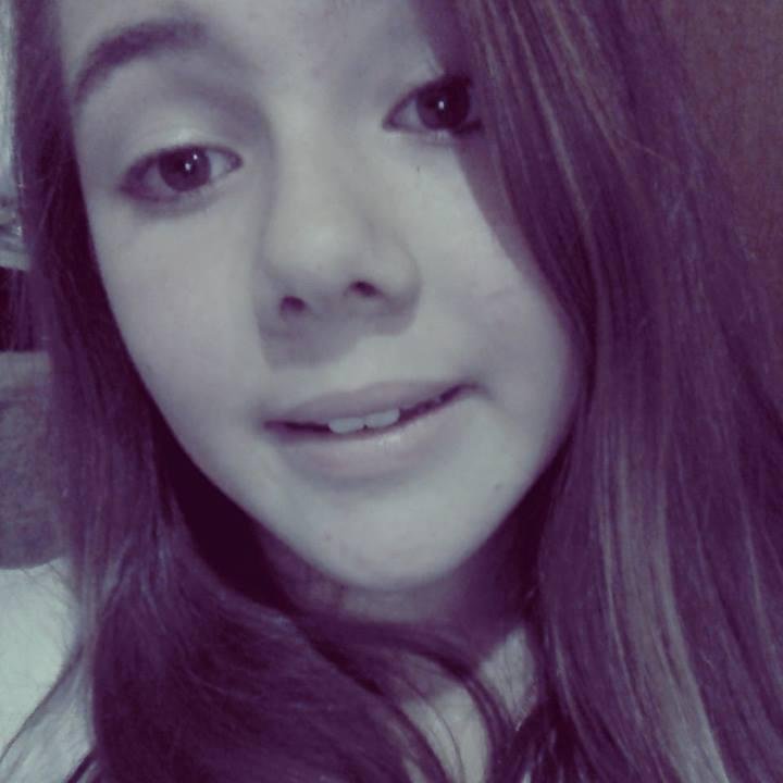 ☮☮ ☮☮   -Prazer eu sou uma menina cheia de defeitos ⓘ ⓛⓞⓥⓔ ⓨⓞⓤ
╔═══╗ ♪
║███║ ♫
║ (●) ♫
╚═══╝♪♪