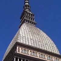 Cosa succede a Torino? Inviami domande o segnalazioni (tweet che inizino con @Torino_Tweet) e le retwittero ai miei follower nel giro di un minuto