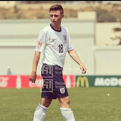 Larryhughesffc's profile picture. Fulham fan home and away, we'll be back #coyw