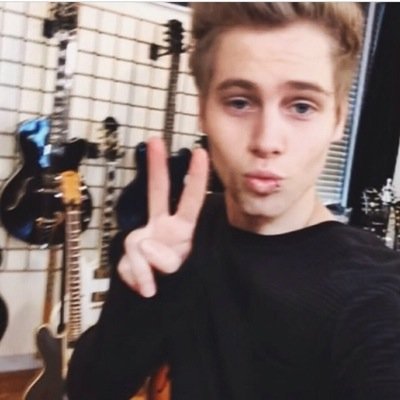 may not be posting much bc i have my gcse's but i will post on weekends, so dont unfollow!