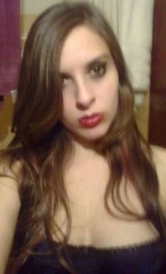 Busco a alguien copado con el que pueda hablar de todo y me acepte por mi manera de ser.