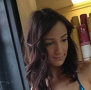 I like to make friends and maybe even meet a good guy that is close to my place. I like clubs, PC, chess, biking, 3ds max. Would you like to be my friend?