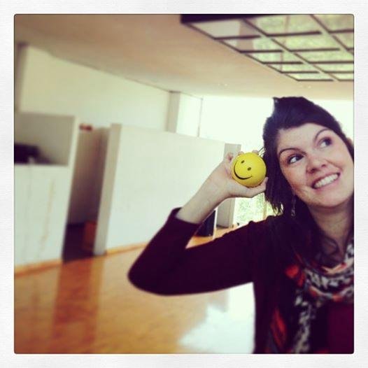 Vive radiante y siéntete bien en tu vida diaria. Aprende a cuidar a tu cuerpo, mente y espíritu.  Soy Ashley, me encanta el betabel y vivir plena.
