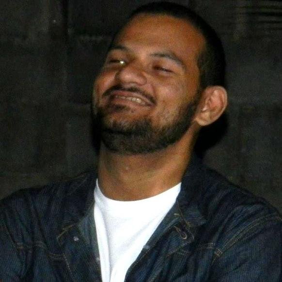 Advogado , 33 anos, Corinthiano, Macaense de coração, acredito em um mundo melhor e por isso faço minha parte.
Formado no #RenovaBR Cidades
@renovabr
