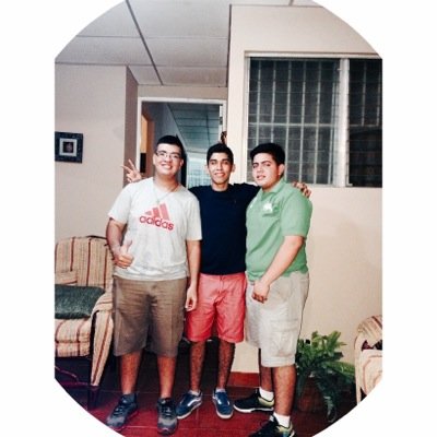 Instagram: Alexpascual21 Snapchat: Alex_aricio