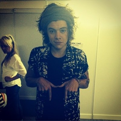 HARRY IS MY LIFE I LOVE HIM SO FUKJNG MUCH