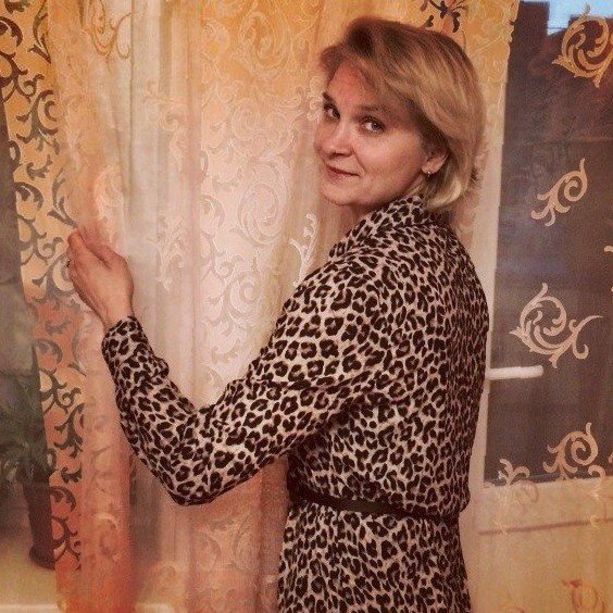 geniiryxt's profile picture. wine monster, social advocate, happy mother of 2