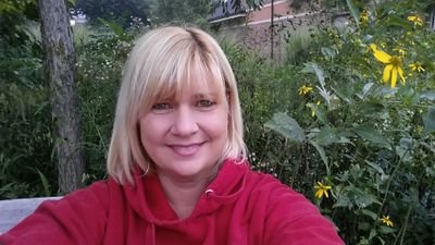 HilaryInman's profile picture. I am a teacher at South Smithfield Elementary School