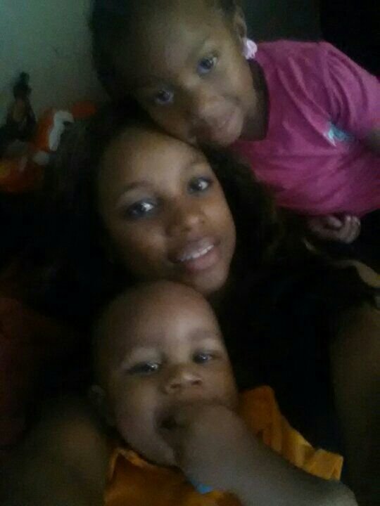 Loving my 3 Ma'Siyah, Ma'Riyah(r.i.p) & Malik Remley...Living life like there's no tomorrow. Thanking God thru it all!!!