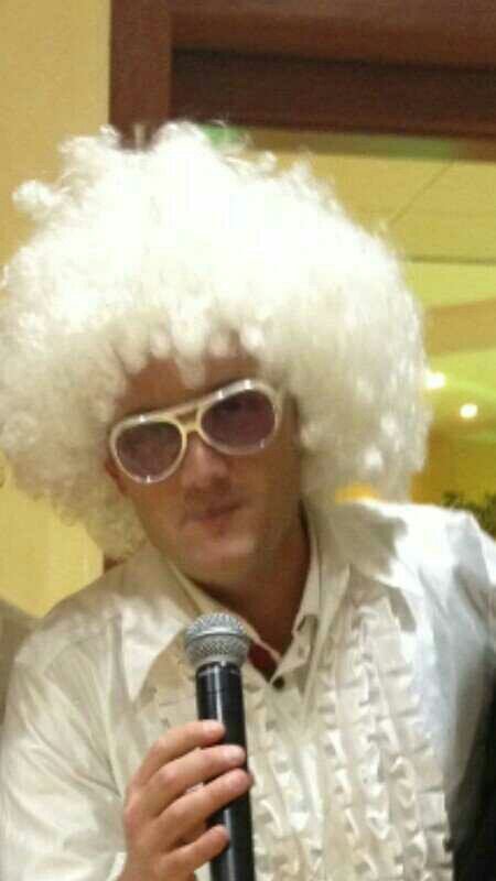groupe musical     & concept Dj live l'incontournable De Vos évènements  Marseille 0491231216 paris 0984144383