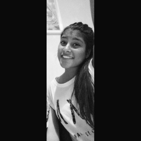 shaniasharona_'s profile picture. 