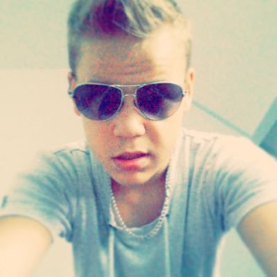 Dutch boy, 16 years old. Football is my Life!       {My beffje for ever @IsaaLisciouszx ❤}