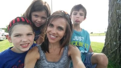 Me. Wife. Mom. Nurse. Love running, fitness & food!