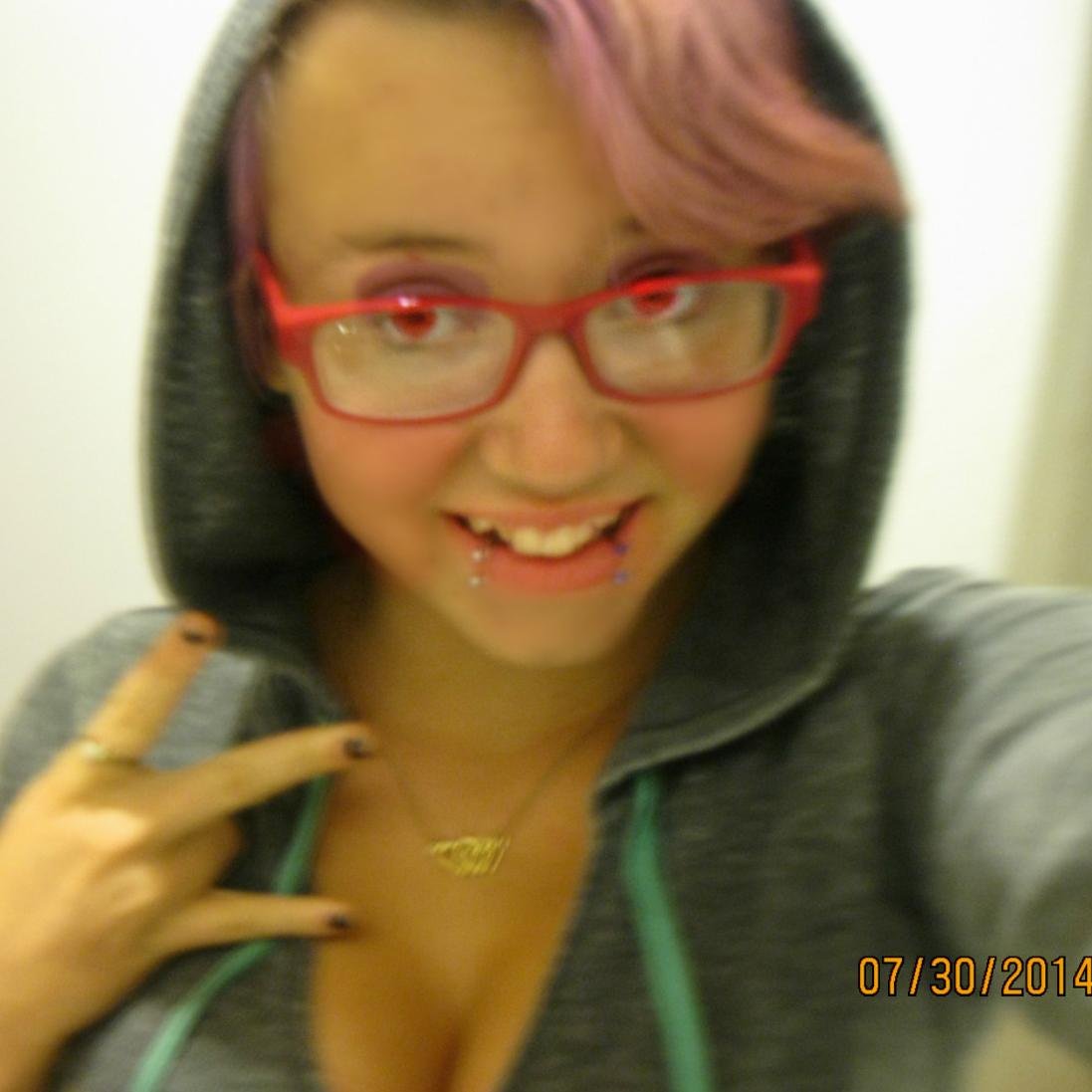 15, i am taken by dylan and i am trying my hardest in school