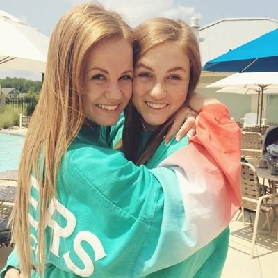 yMackenzieLintz's profile picture. The moment something comes to an end, something new starts.  https://t.co/HQqZIaNQCC