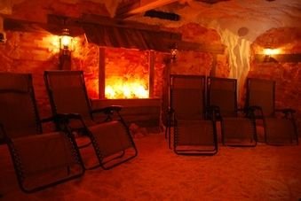 saltcavetn's profile picture. Himalayan salt products and therapy.