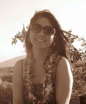 tesmacasadia's profile picture. Younique Presenter