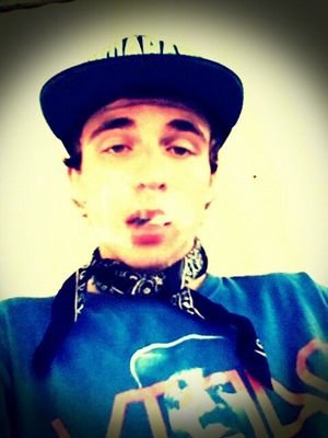 18 Years Old.
Stoner.
Motivated.
Laid Back.
Trustworthy.
Honest.
Loyal.
Freestyle Rap.
Chill.
Awesome.
- Want to know more -
*.Get at me.*