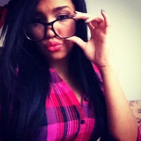 fikete14's profile picture. wine examiner, social nerd, proud parent of 1